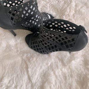 Women’s Shoes